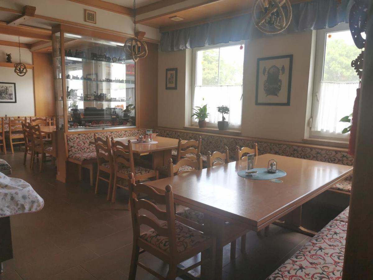 Lei'S Wok Hotel Neusiedl am See Exterior photo